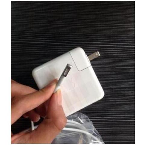 新品代用品 修理交換用 MacBook Pro A1278 MC374J/A MC375J/A (13