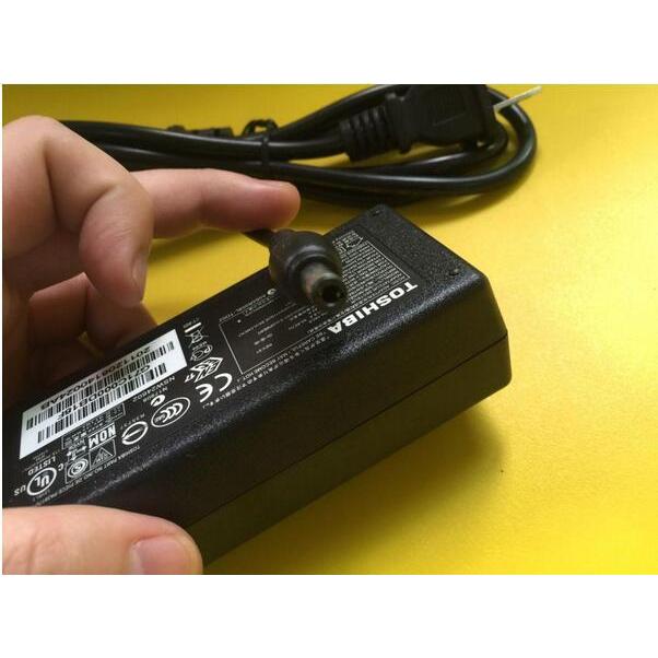 新品 東芝 TOSHIBA dynabook T350/34AR PT35034ASFR 電源 ACアダプター