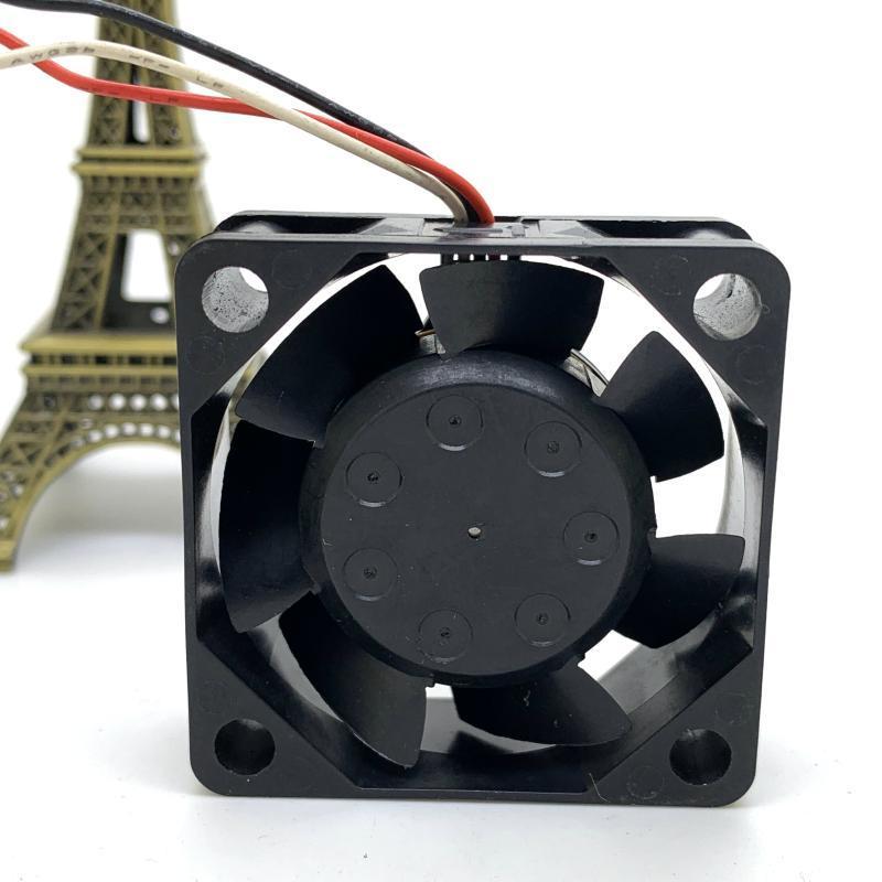 Ventola Di Raffreddamento NMB 1606KL-05W-B59 Per CPU O Case, 24V, 0,08A, Dimensione 4cm (40x40x15mm). Aperto Ma Mai Usato, In Ottime Condizioni. Perfetta Per Riparazioni O Progetti Fai-da-te.