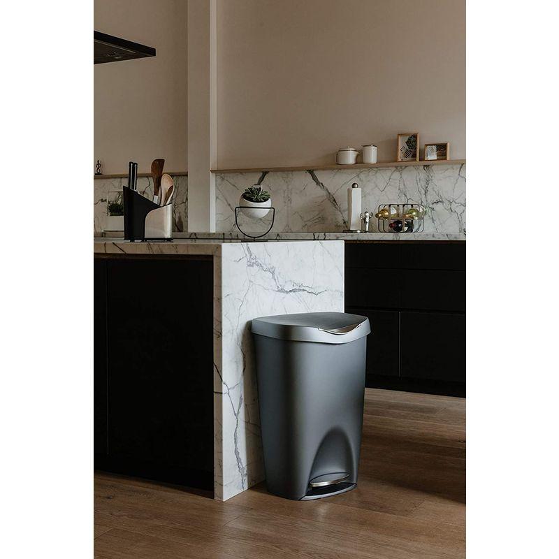 umbra ペダル式ゴミ箱 ペール 大容量 ごみ箱 ダストボックス ニッケルシルバー 50L ブリムカン 2084200410 50L ペダル式ゴミ箱 ペール 大容量 ごみ箱 ダストボックス ニッケルシルバー ブリムカン サイズ