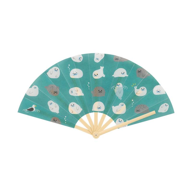 ほのぼのアザラシ 大判防滴扇子 240個 ケース販売 まとめ買い ノベルティ 販促 バラマキ 記念品 粗品 景品 プチギフト | 