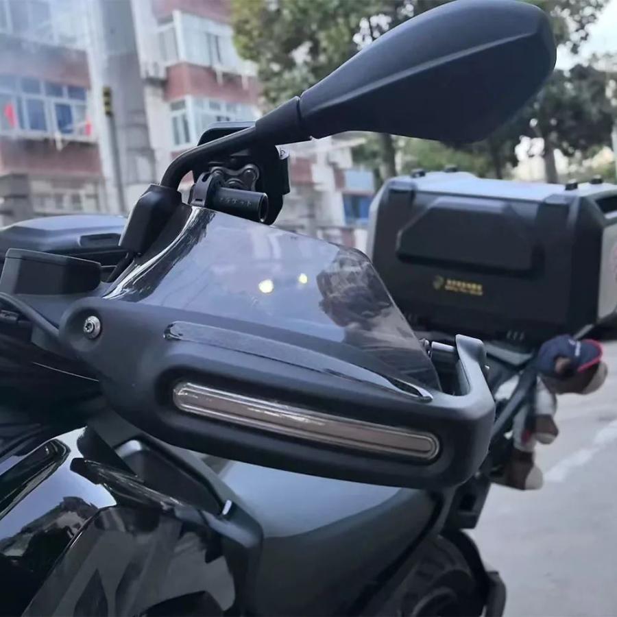 【並行輸入品】 BMW用LEDライト付きハンドガード モトクロスアクセサリー r1300gs r 1300 gs 2023 2024 2025の画像