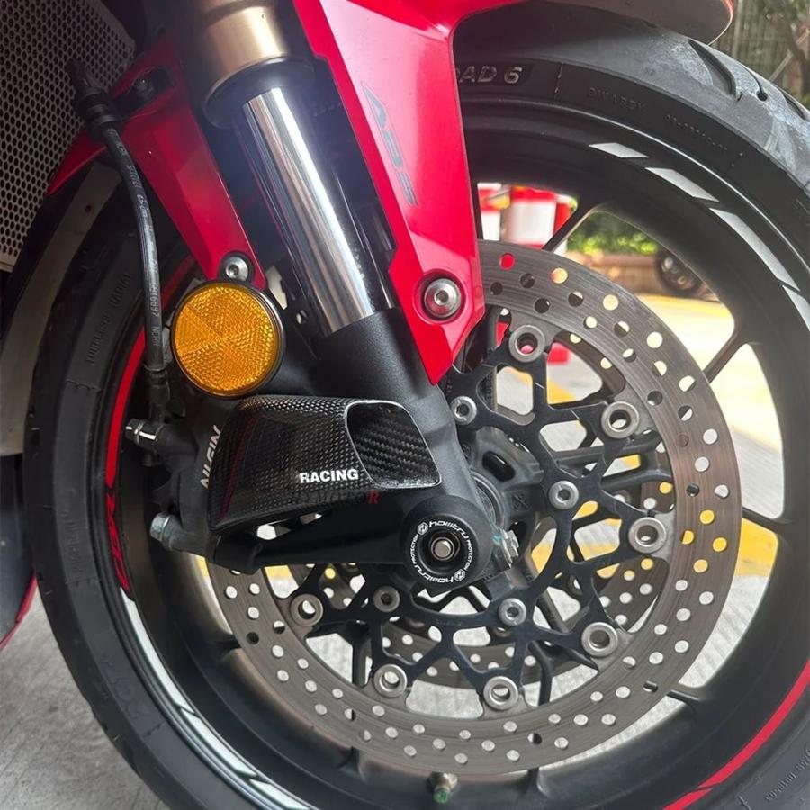 【並行輸入品】100 mmバイクカーボンフロントブレーキエアダクトキャリパーラジエーターカバーケースホンダ CBR650R CB650R