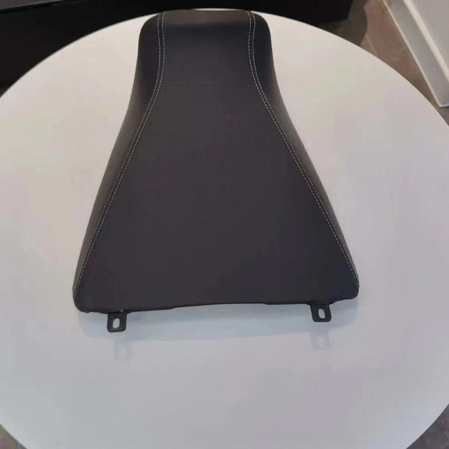 【並行輸入品】バイク 800MT CF800-5-5A フロントシートクッションシートバッグ高め低めシートクッション CFMOTO 800MT MT 800の画像