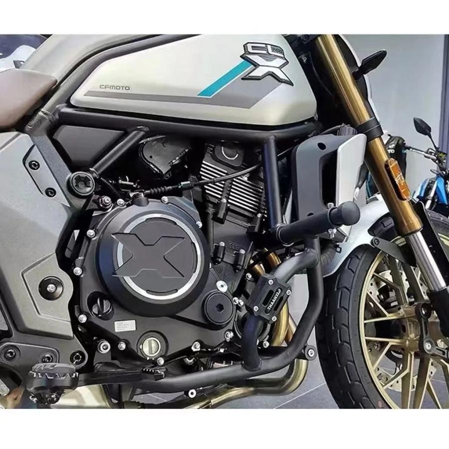 【並行輸入品】Cfmotor クラッシュバー 700 clx 700 clx 700 clx clxx700スポーツadv用耐衝撃性エンジンバンパー_1