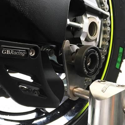 スズキ用エンジン保護カバー カーボンテクスチャ GSX-S1000 GSX 