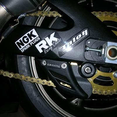 スズキ用エンジン保護カバー カーボンテクスチャ GSX-S1000 GSX 
