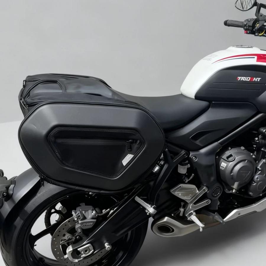 並行輸入品】トライデント660 2021-2024 2023年式 バイク用 サドル