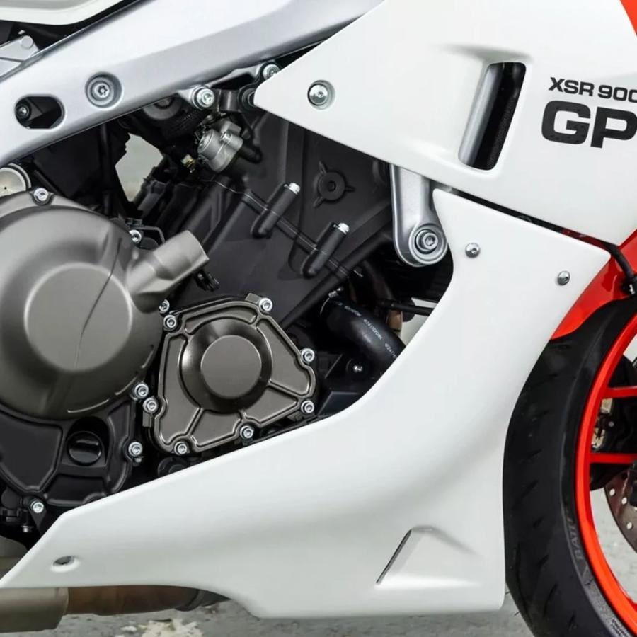 並行輸入品 XSR900GP XSR900 GP 2024 2025 バイクアクセサリーエンジンフェアリングシャーシガード排気ガード保護カバーの画像