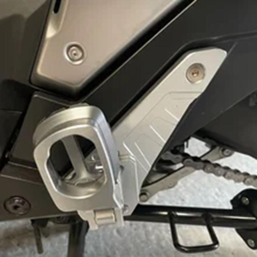 並行輸入品 ホンダ X ADV 750 フットレスト 750 750 2021-2025 2024 バイク用リアフットレスト フットペグ 助手席用フットペダルの画像