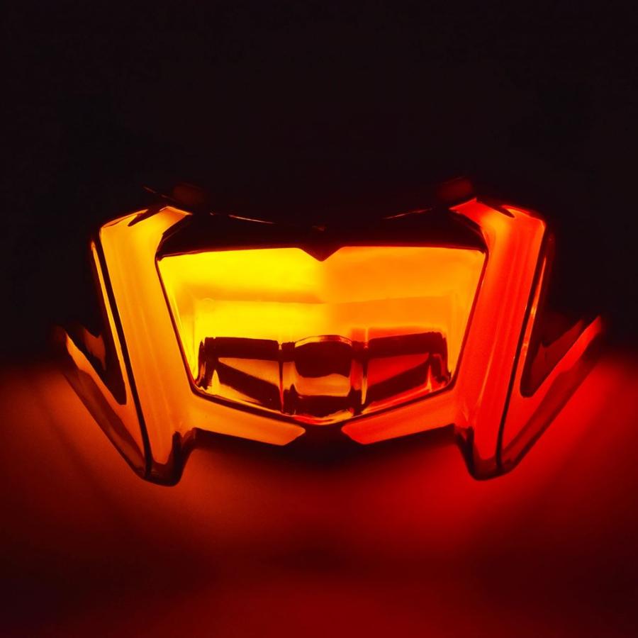 並行輸入品 QMSTART レーシング E マーク LED 統合テールライトテールブレーキウィンカーライトスズキカタナ GSXS1000S GSX-S 10の画像