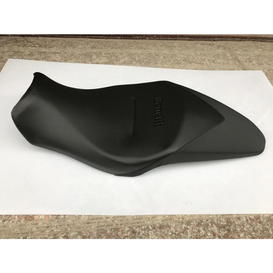並行輸入品 シートベネリ750 752S