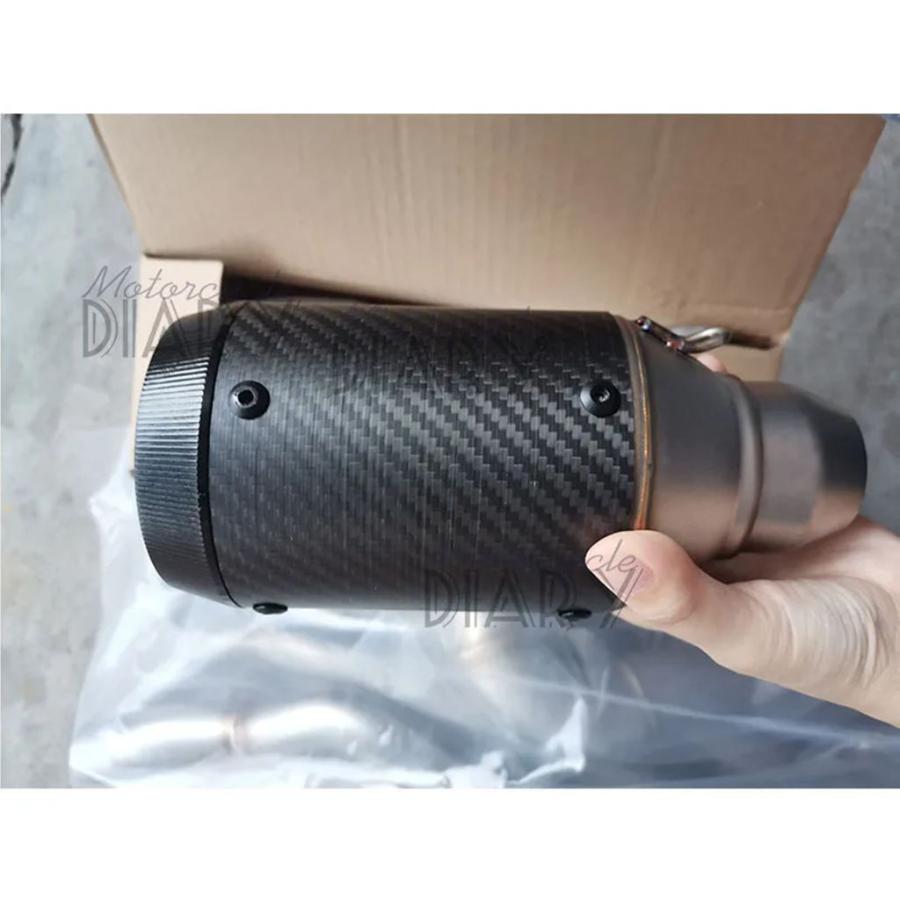 並行輸入品 51MM CNC汎用排気バイク 二輪エスケープモトマフラーカーボン レーシングR6 MT09 CBR650 R3 Z900 Z1000 ER6N Z900用の画像