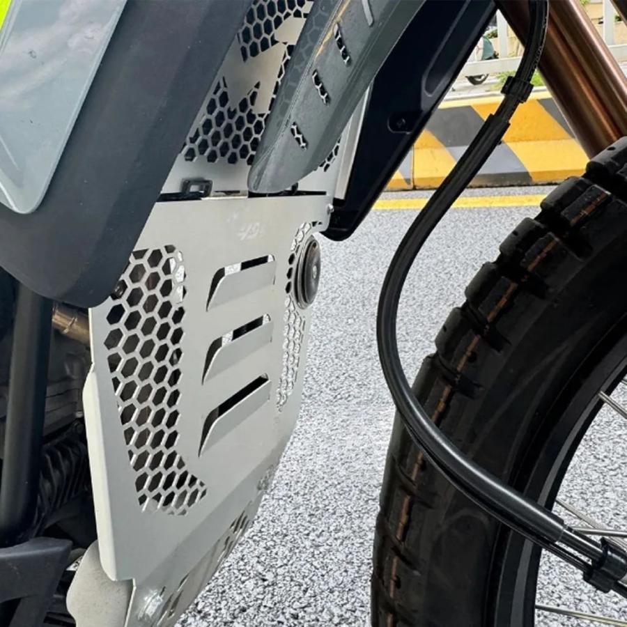 並行輸入品 450 MT 450 2023年以降 新型バイク エンジン ウォータータンク ラジエーター グリル オイルクーラー ガード 保護カバ_7