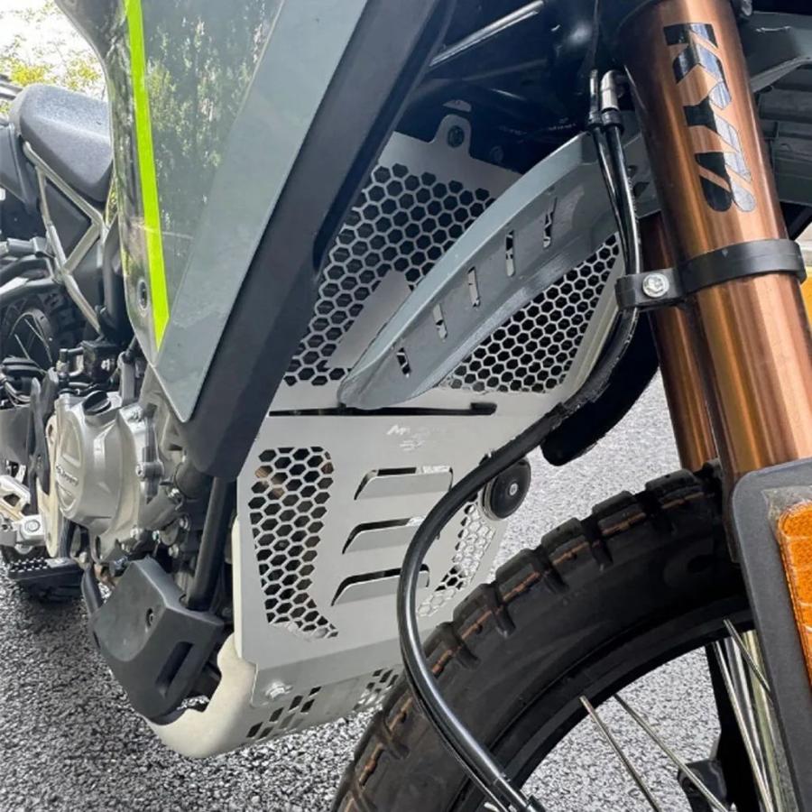 並行輸入品 450 MT 450 2023年以降 新型バイク エンジン ウォータータンク ラジエーター グリル オイルクーラー ガード 保護カバ_8