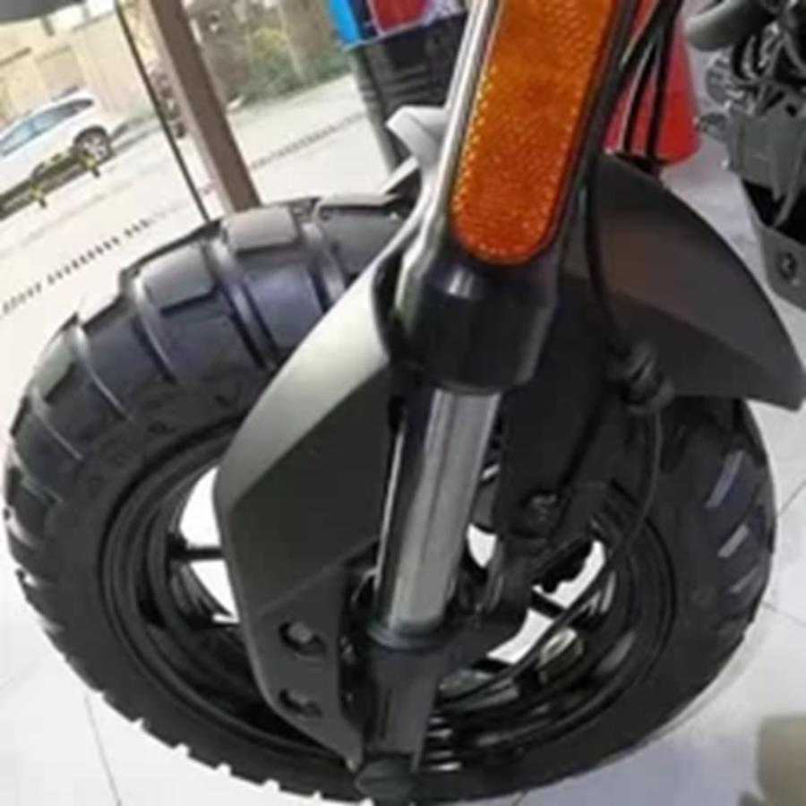 並行輸入品 フロントフェンダーフィットクロスファイア 125 XS マッドガードスプラッシュマッドガードプロテクターホイールハガ