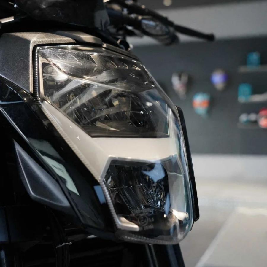 並行輸入品 CFMOTO 250nk ヘッドライトシェード ヘッドライトガラス ヘッドライトハウジング 用