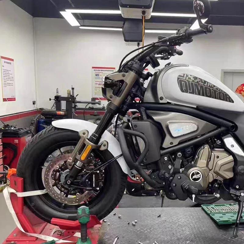 並行輸入品 バイク 二輪バンパー エンジンガード スタントケージプロテクター qjmoto srv700用 落下防止_2