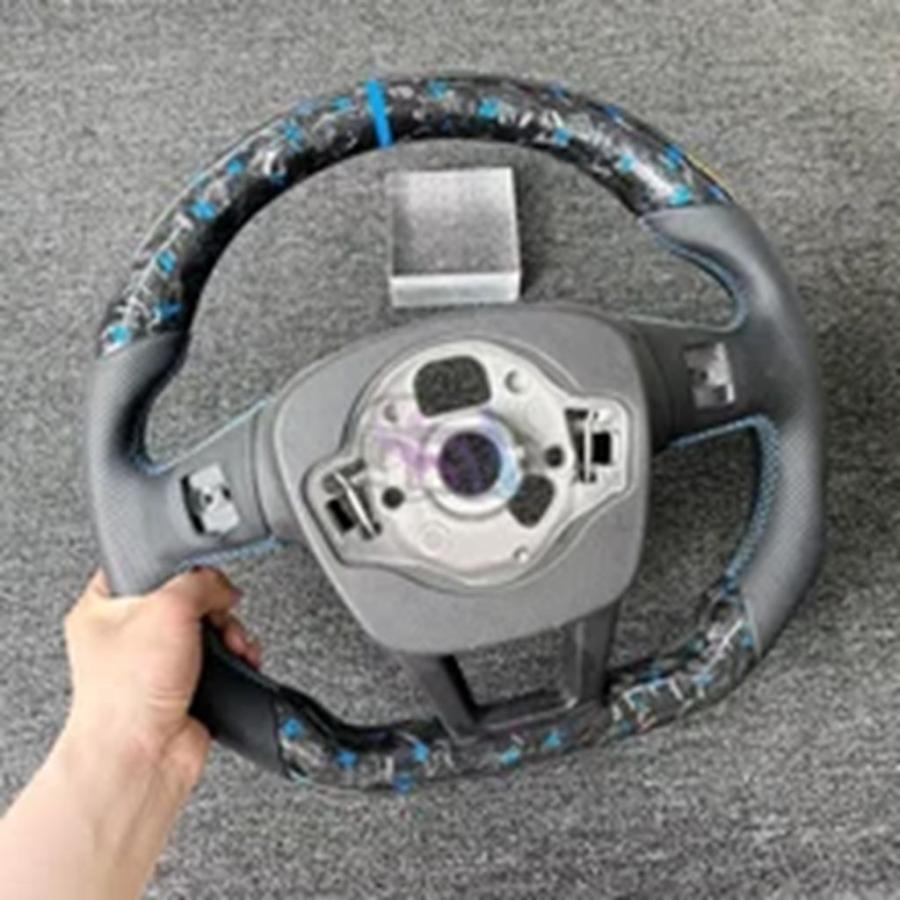 並行輸入品 アウディC8 A7ブルーカーボンステアリングホイール シフトノブカラーパレット付き ブラックフレーム カーパーツの画像