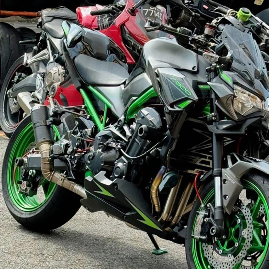 【並行輸入品】バイクチタン合金エキゾーストフルシステムヘッダーフロントリンクパイプ 51MMマフラー接続用 Z900 2017-2022対応の画像