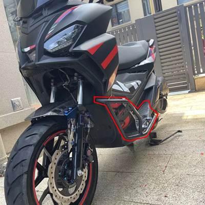 【並行輸入品】 バイクエンジン保護 バンパー 落下保護 フレーム クラッシュバー アプリリアsrgt200 2022-2023 2024 2024_3