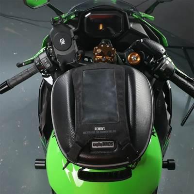 並行輸入品】 防水バイクタンクバッグ レーシングバッグ ラゲッジ