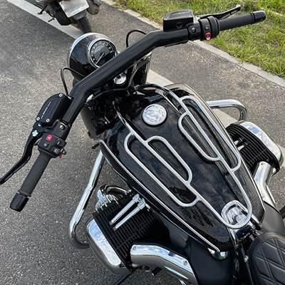 【並行輸入品】 BMW R18ハンドルバー ステンレスドラッグバー ブラック クラシック2020 2021 2022 2024 100の画像