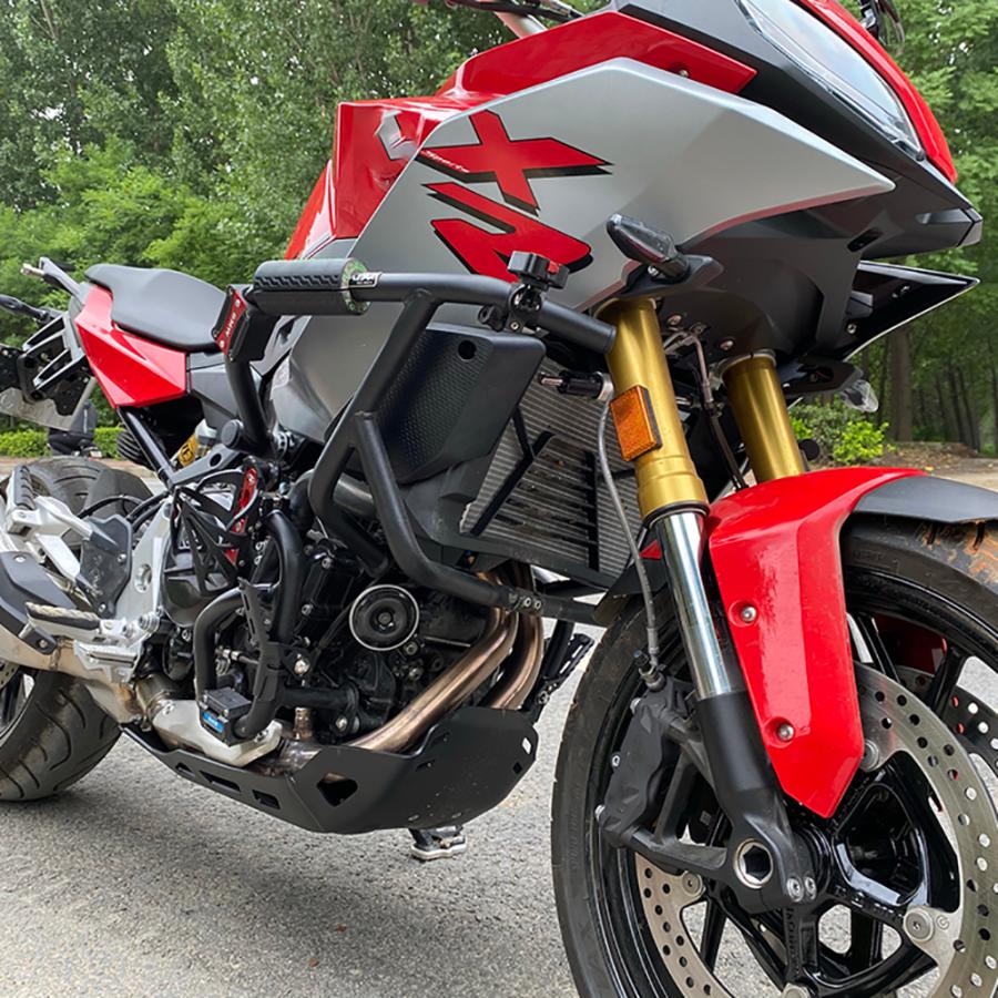 【並行輸入品】 BMW オートバイ 滑り止めプレート 保護シールド F900r 900 r900r f900 r 2020_1