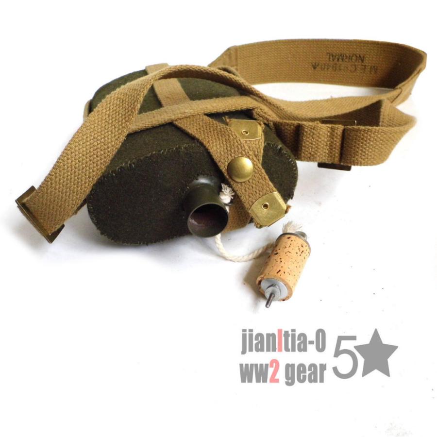 並行輸入品】 WWII WW2 英軍 水筒 アルミ合金製 ストラップ付き 英国