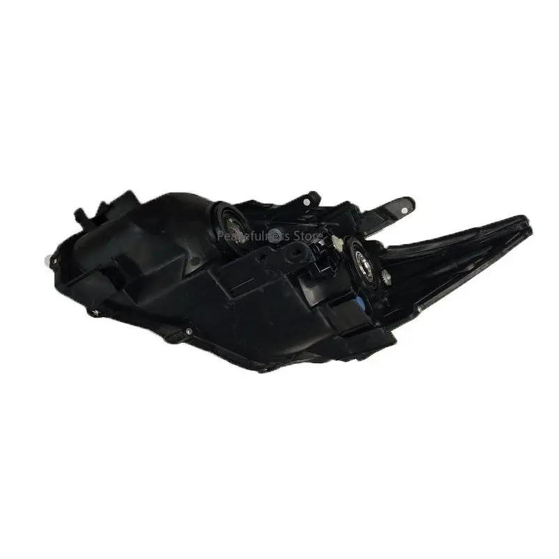 並行輸入品】 Toyota prius 車 LEDヘッドライト zvw30 10-11 12-15