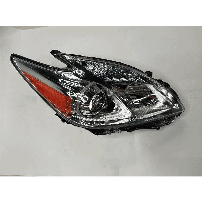 並行輸入品】 Toyota prius 車 LEDヘッドライト zvw30 10-11 12-15