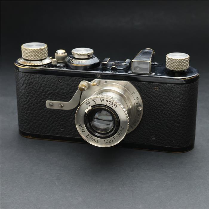 現状品　ライカ　Leica A型 (エルマー50mm F3.5付) ライカ（Leica） 《良品》Leica A型 (新エルマー50mm F3.5付) : カメラ