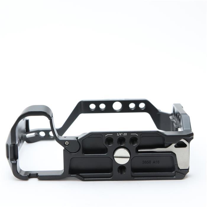 美品》SmallRig カメラケージ Nikon Z30用 3858 : カメラ専門店