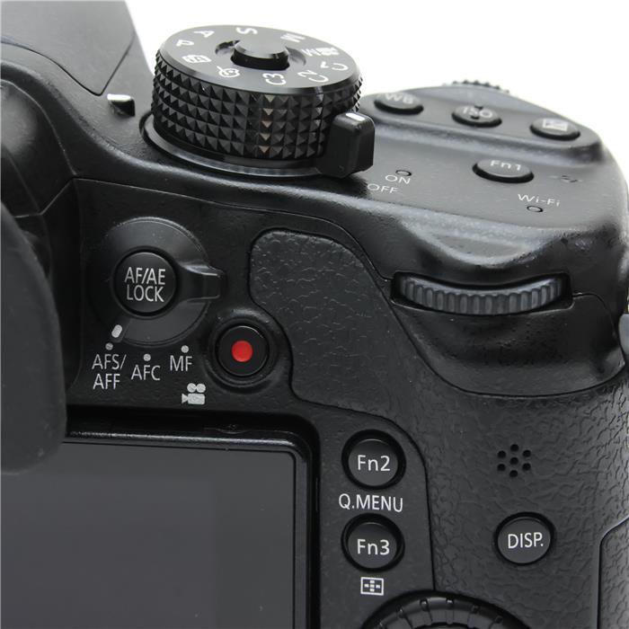 Panasonic 《並品》Panasonic LUMIX GH4 ボディ DMC-GH4
