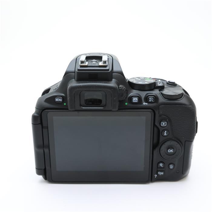 ニコン 《美品》Nikon D5600 ダブルズームキット : カメラ専門店 ニコン 《美品》Nikon D5600 ダブルズームキット : カメラ専門店