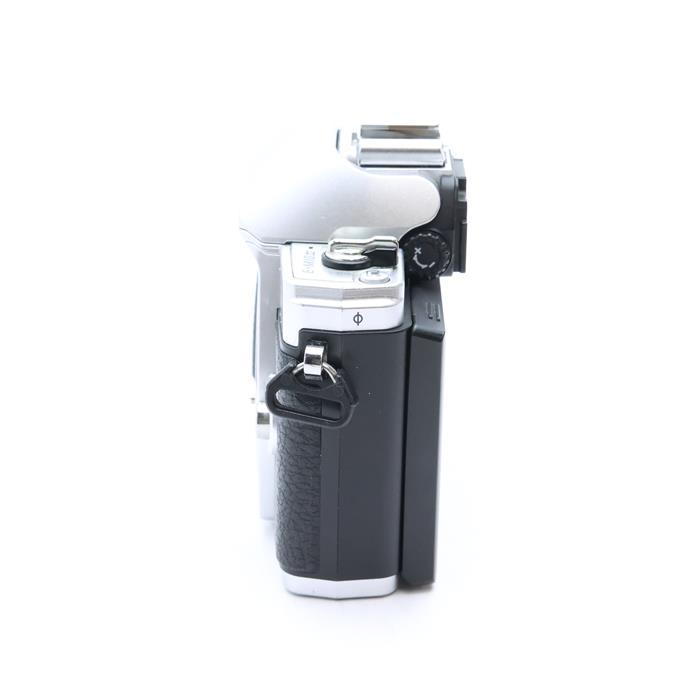 オリンパス 《難有品》OLYMPUS OM-D E-M10 Mark III ボディ