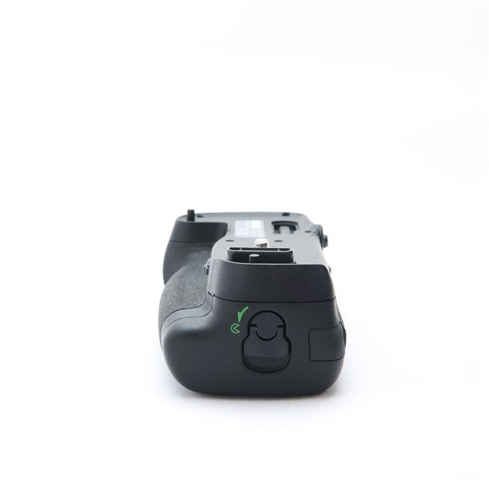 ニコン 《美品》Nikon マルチパワーバッテリーパック MB-D17