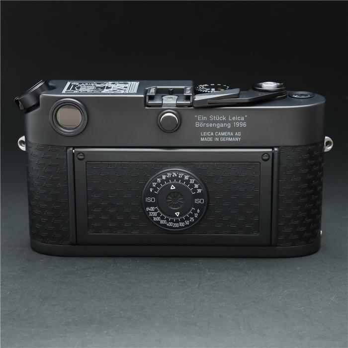 ライカ　LEICA M6 ライカM6がよみがえった──名作をリファインし、復刻！ | GQ JAPAN