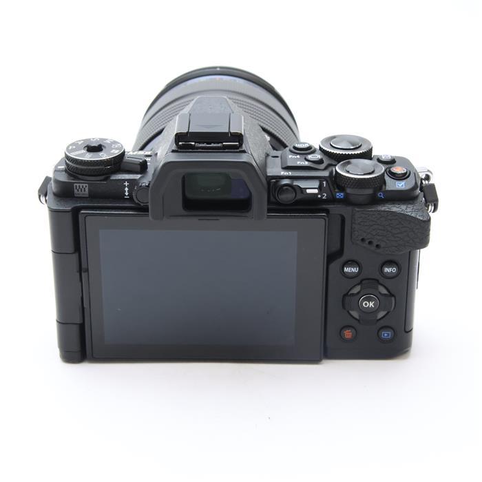 OLYMPUS OM-D E-M5 12-40mm レンズキット 40Mハイレゾショットの高画質をフルに活かす大口径・高性能