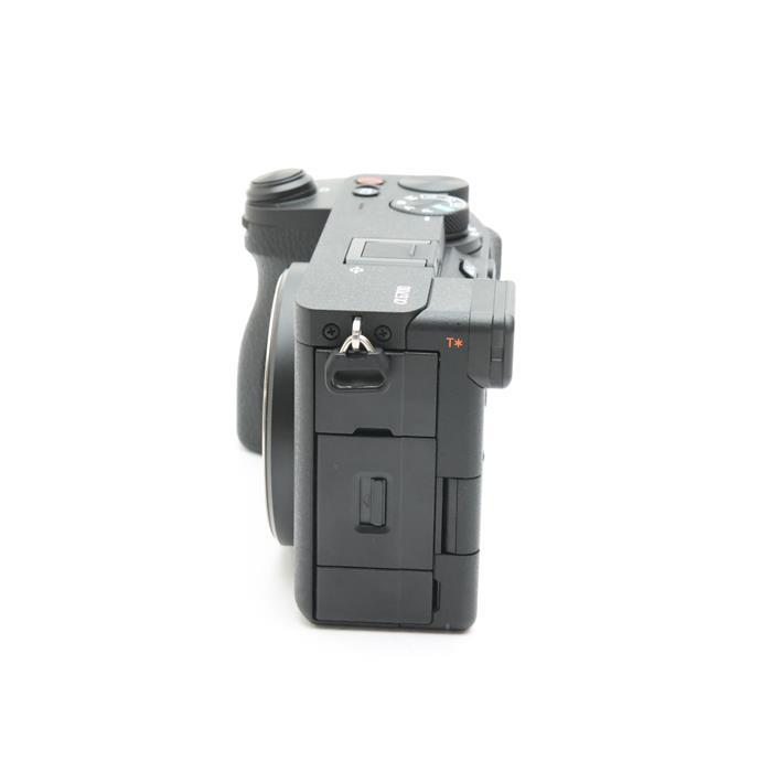 SONY 《美品》SONY α6700 高倍率ズームレンズキット ILCE-6700M