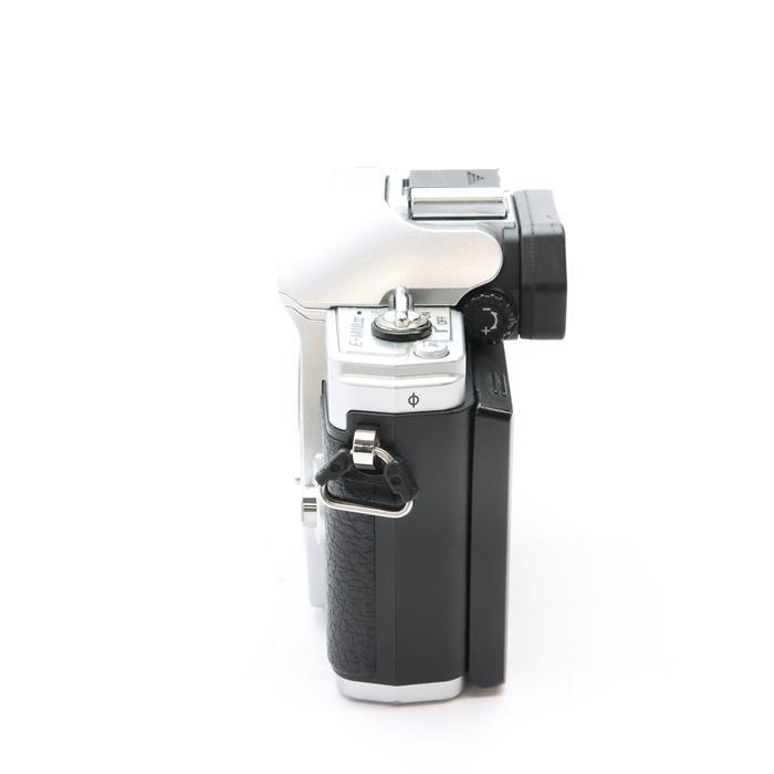 オリンパス（OLYMPUS） 《難有品》OLYMPUS OM-D E-M10 Mark III ボディ