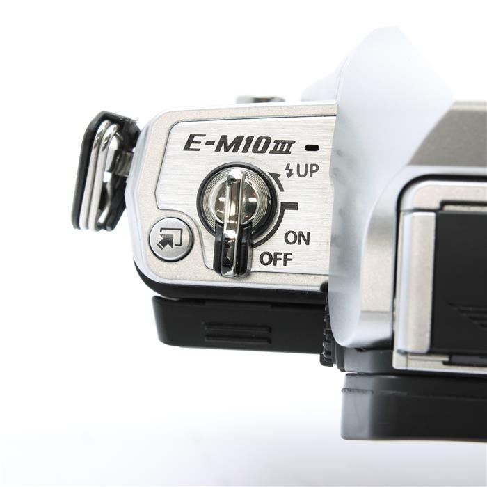 オリンパス（OLYMPUS） 《難有品》OLYMPUS OM-D E-M10 Mark III ボディ