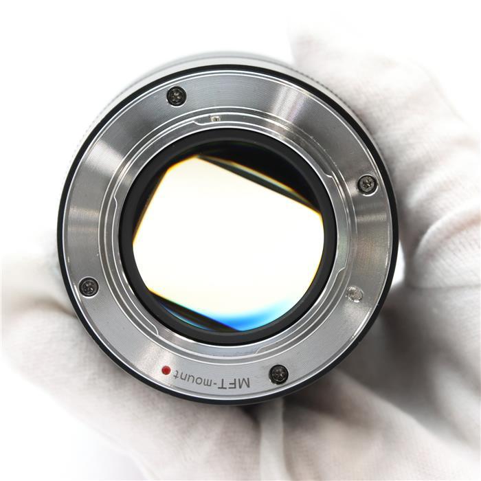 良品》SIRUI 24mm F2.8 Anamorphic (マイクロフォーサーズ用) : カメラ