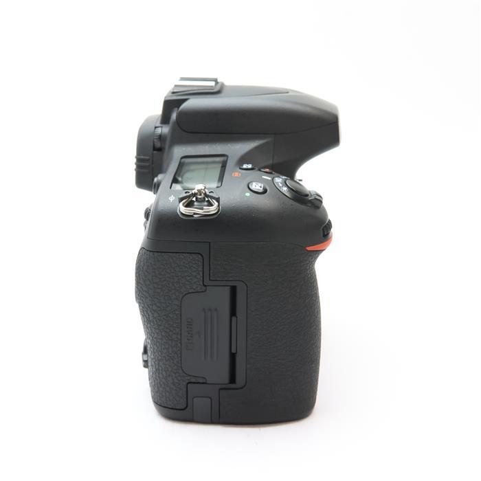 美品》Nikon D750 ボディ □ 美品 □ Nikon D750 ボディ【元箱】 中古)