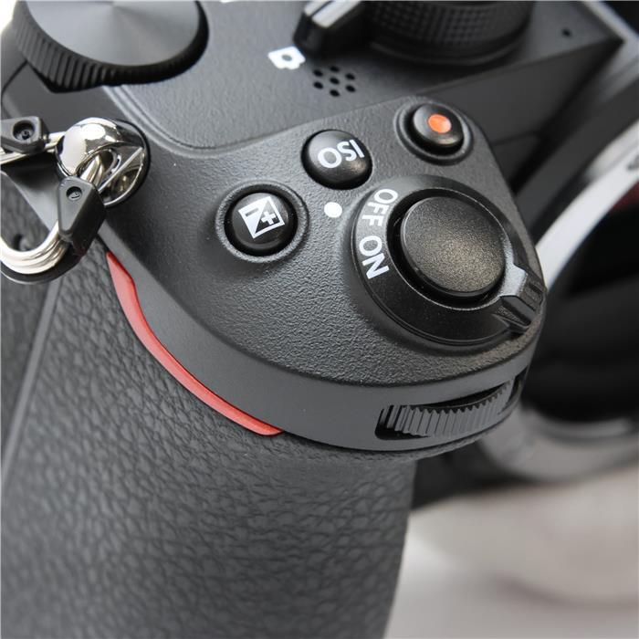 ニコン 《美品》Nikon Z50 ボディ : カメラ専門店マップカメラ