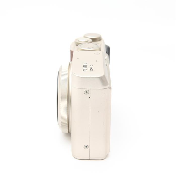 FUJIFILM 《並品》FUJIFILM XF10 シャンパンゴールド : カメラ専門店