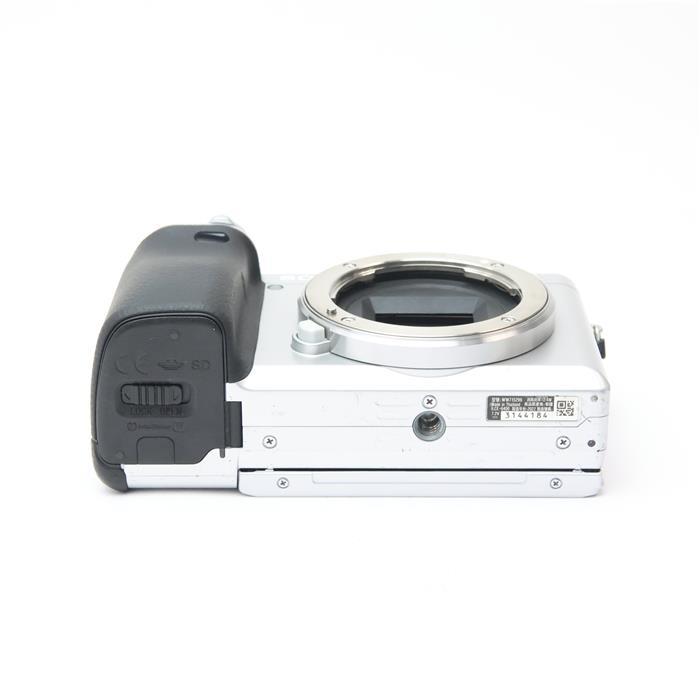 未使用に近い　SONY α6400 ILCE-6400 ボディ SONY α6400 ILCE-6400 ボディ [シルバー] 価格比較 - 価格.com