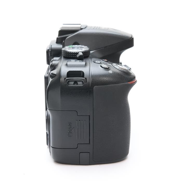 新品級◆Nikon ニコン D5300 ボディ◆シャッター回数3018枚のみ♪ 新品級◇Nikon ニコン D5300 ボディ◇シャッター回数3018枚のみ♪9865-0929
