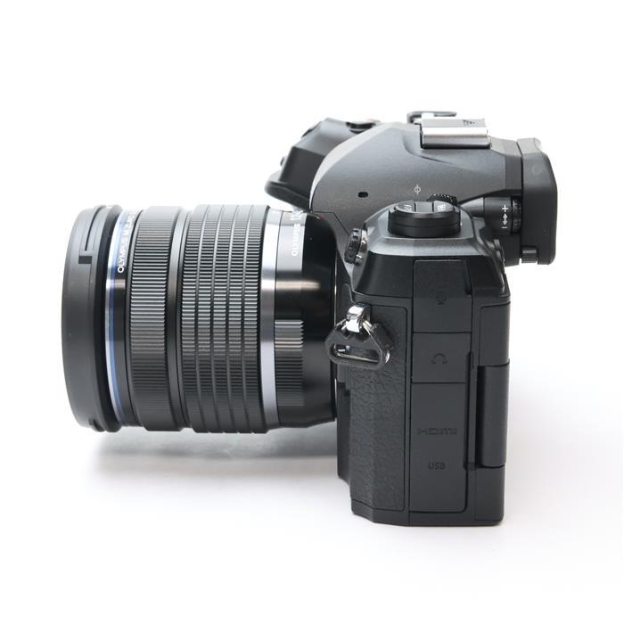 美品》OM SYSTEM OM-1 Mark II 12-45mm F4.0 PRO レンズキット