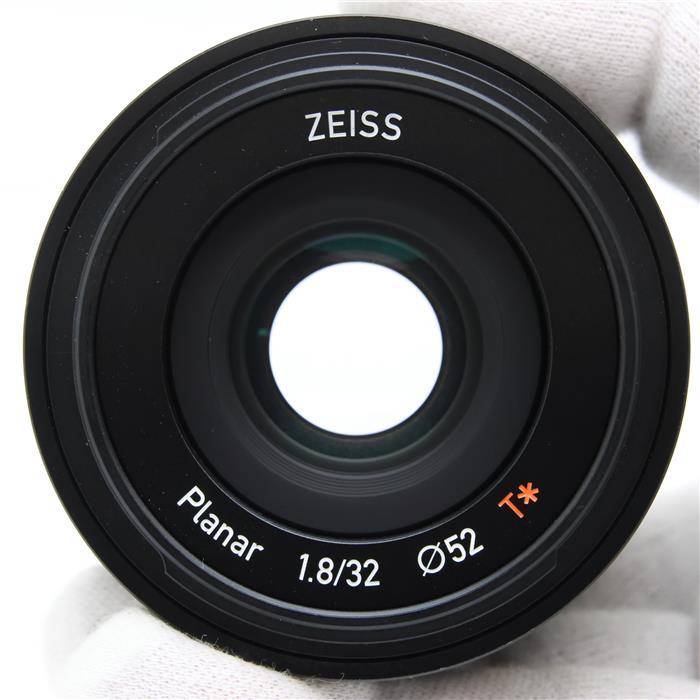 並品》Carl Zeiss Touit 32mm F1.8（ソニーE/APS-C用） : カメラ専門店